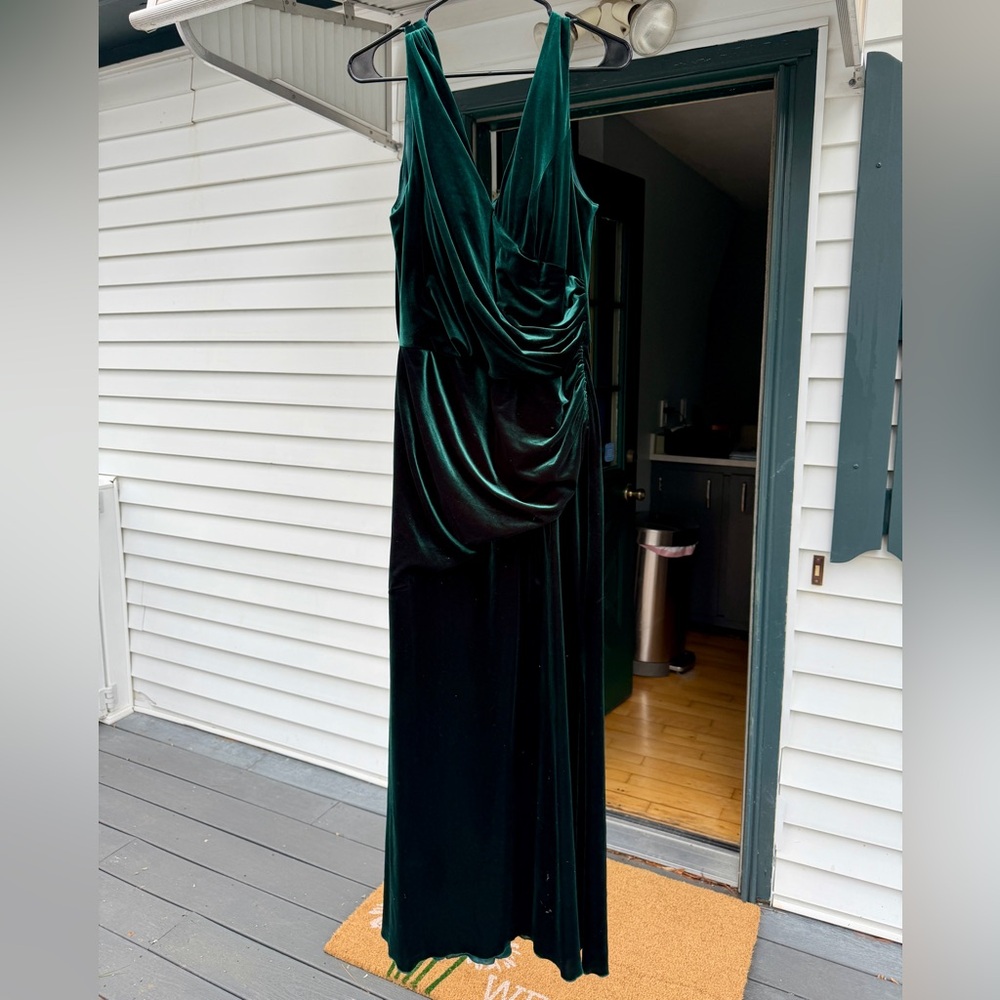 Revelry Emerald Green Velvet Dress Style Dawson